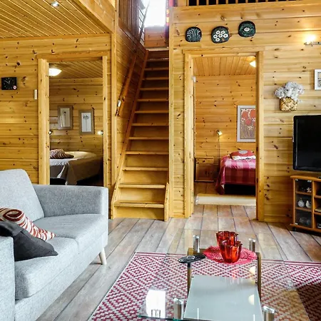 Orrenkolo, Lapland ヴィラ ルオスト
